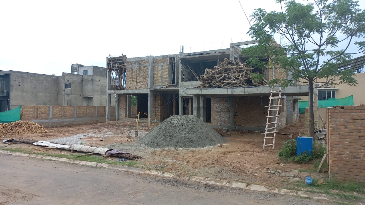 ©  Arise Builders & Developers