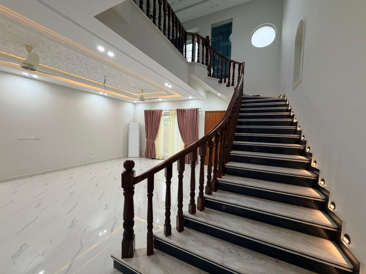 ©  Arise Builders & Developers